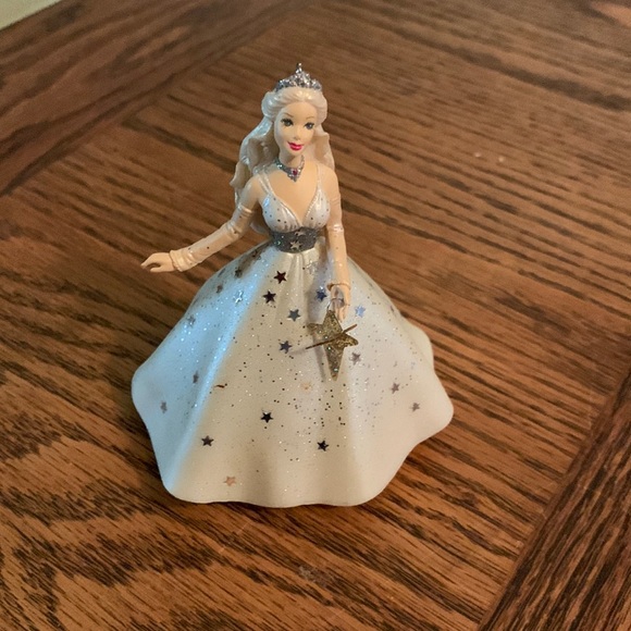 Celebration Barbie Keepsake Ornament Special 2001 Collectors Series - Picture 2 of 6